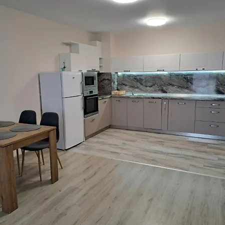 Deluxe 6 Apartman *