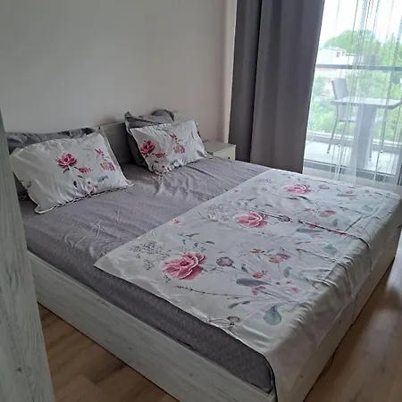 Deluxe 6 Apartment Saints Constantine and Helena