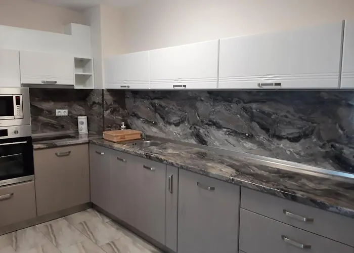 Apartmán Deluxe 6 Saints Constantine and Helena