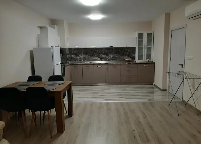 Deluxe 6 Apartmán Saints Constantine and Helena